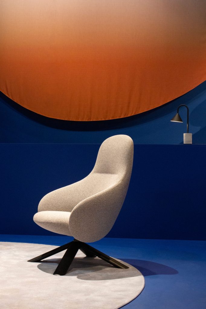 nebula-lounge-wood-345818231006402