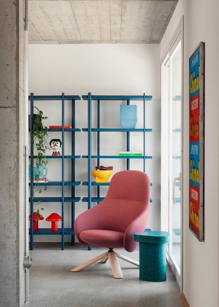 nebula-lounge-wood-546732231004424