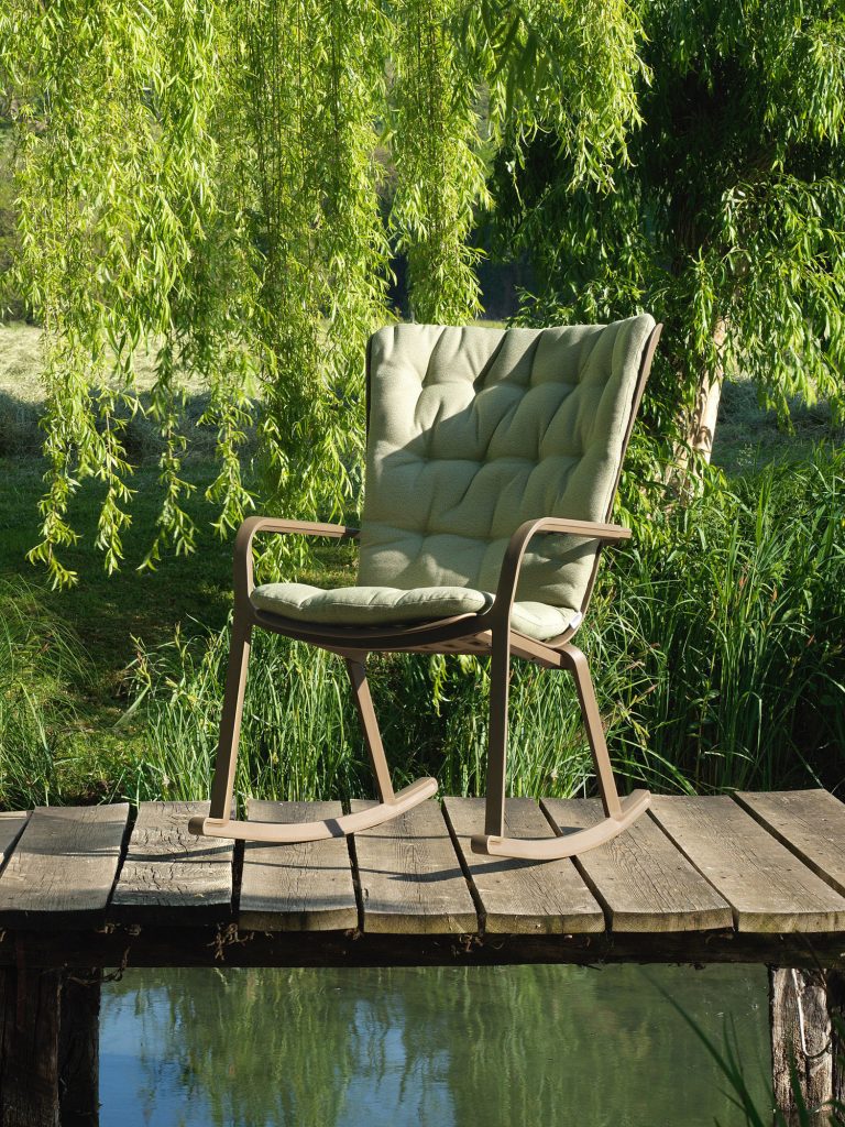 Nardi_armchair_FOLIO_tabaccoFelce_ambient images_LR18