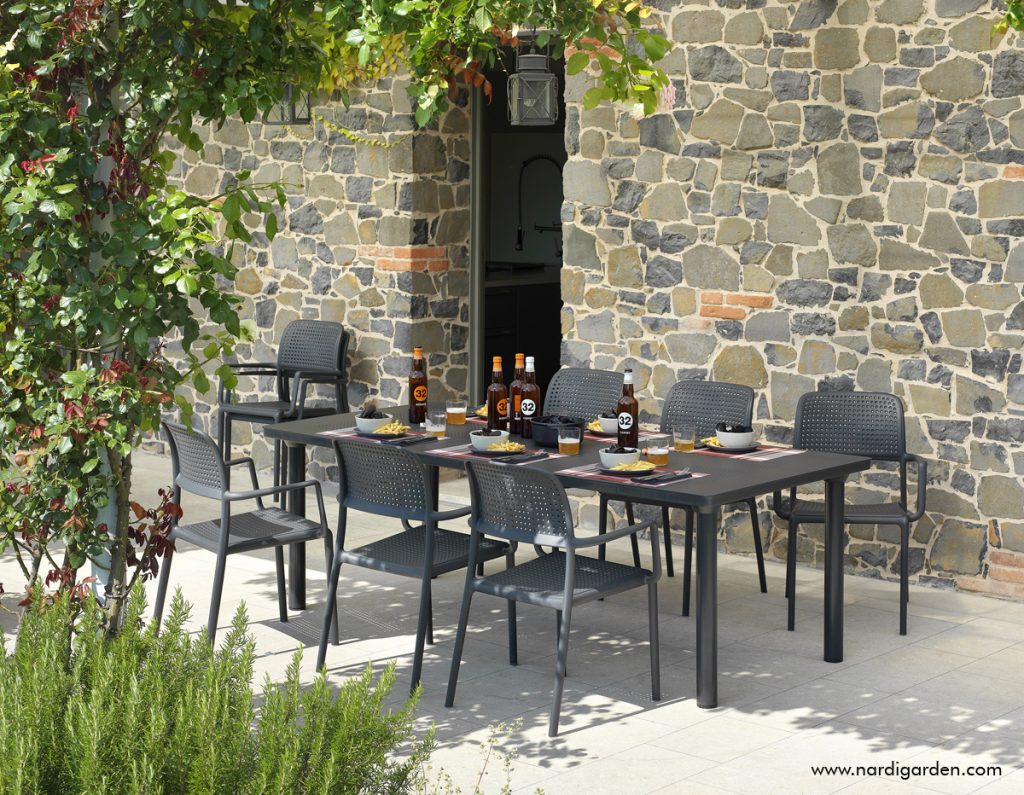 Nardi_tables_LIBECCIO_ambient images1_LR
